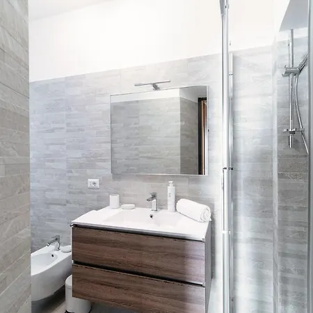 Apartmán Celeste - By Myhomeincomo *